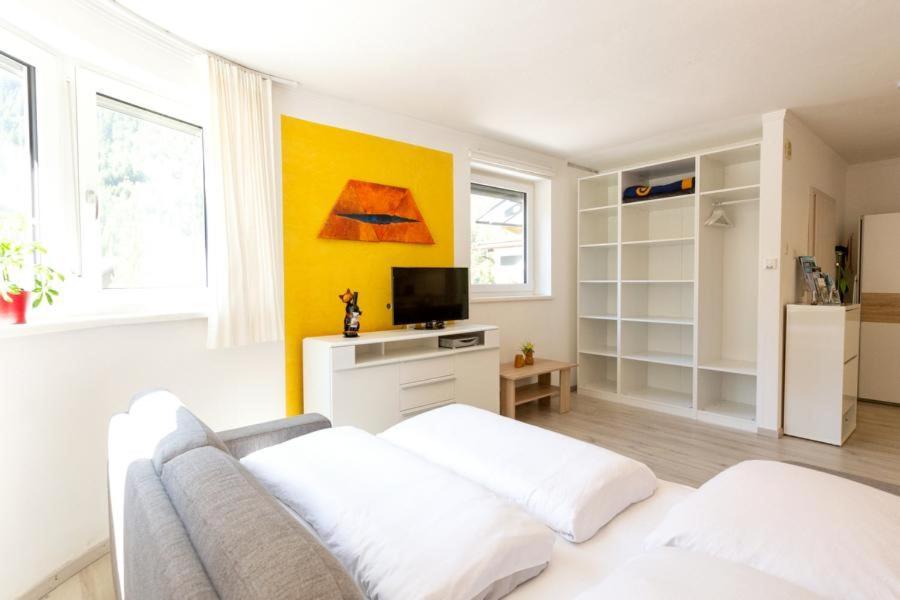 Appartements Fam. Gleinser Mirella Neustift im Stubaital Exterior foto