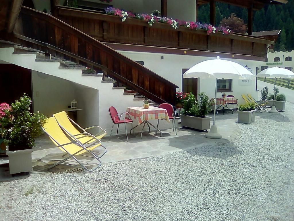 Appartements Fam. Gleinser Mirella Neustift im Stubaital Exterior foto